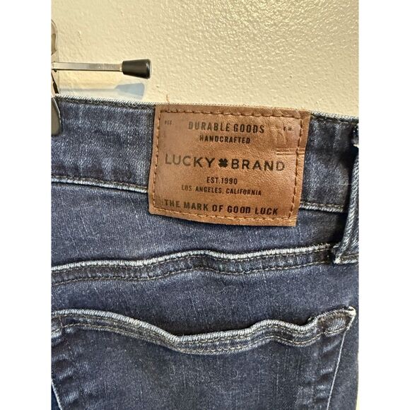 Lucky Brand 6/28 ankle chevlle - Picture 4 of 4